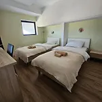 Soulnest Light Bedroom And Shared Bathroom *