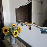 Soulnest Light Bedroom And Shared Bathroom Qbajjar