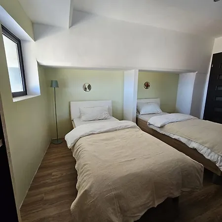 Séjour chez l'habitant Soulnest Light Bedroom And Shared Bathroom *