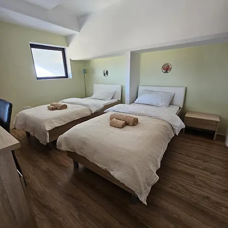 Soulnest Light Bedroom And Shared Bathroom Qbajjar