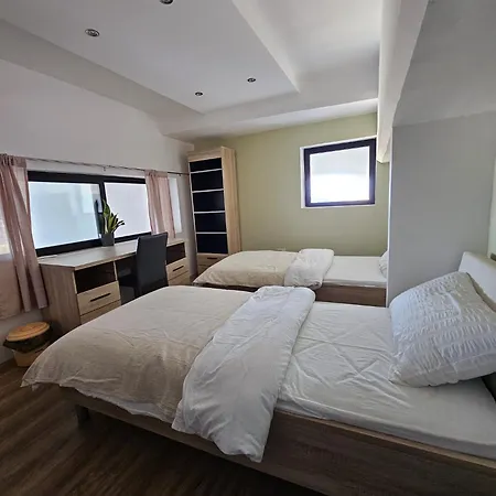 Soulnest Light Bedroom And Shared Bathroom * Qbajjar