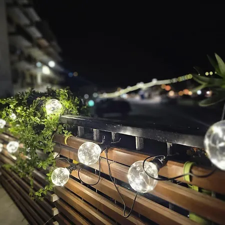 Soulnest Light Bedroom And Shared Bathroom Privatunterkunft