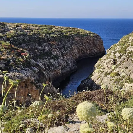 Soulnest Light Bedroom And Shared Bathroom Privatunterkunft *